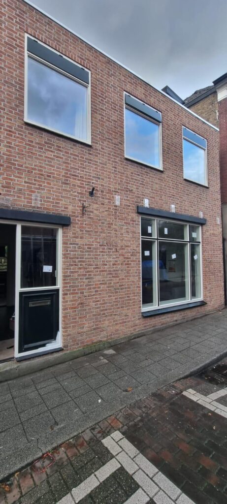 Complete woning glas vervangen glaszetter Breda