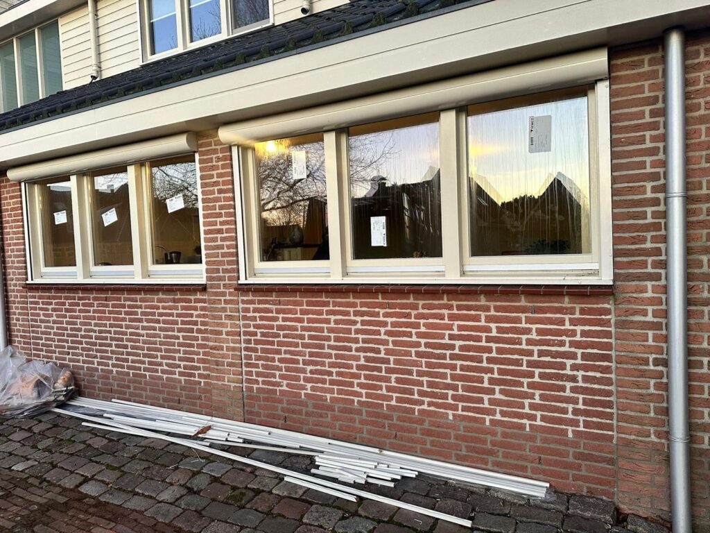 Enkel glas vervangen naar dubbel glas glaszetter Alkmaar